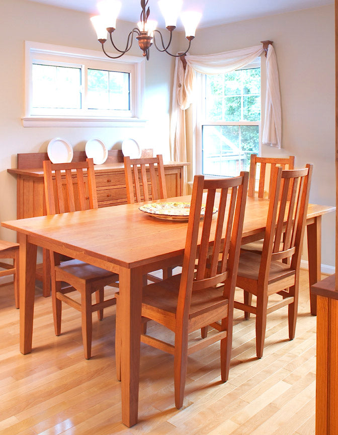 Elegant Cherry Shaker Dining Table - Perfect for a Timeless Dining Room