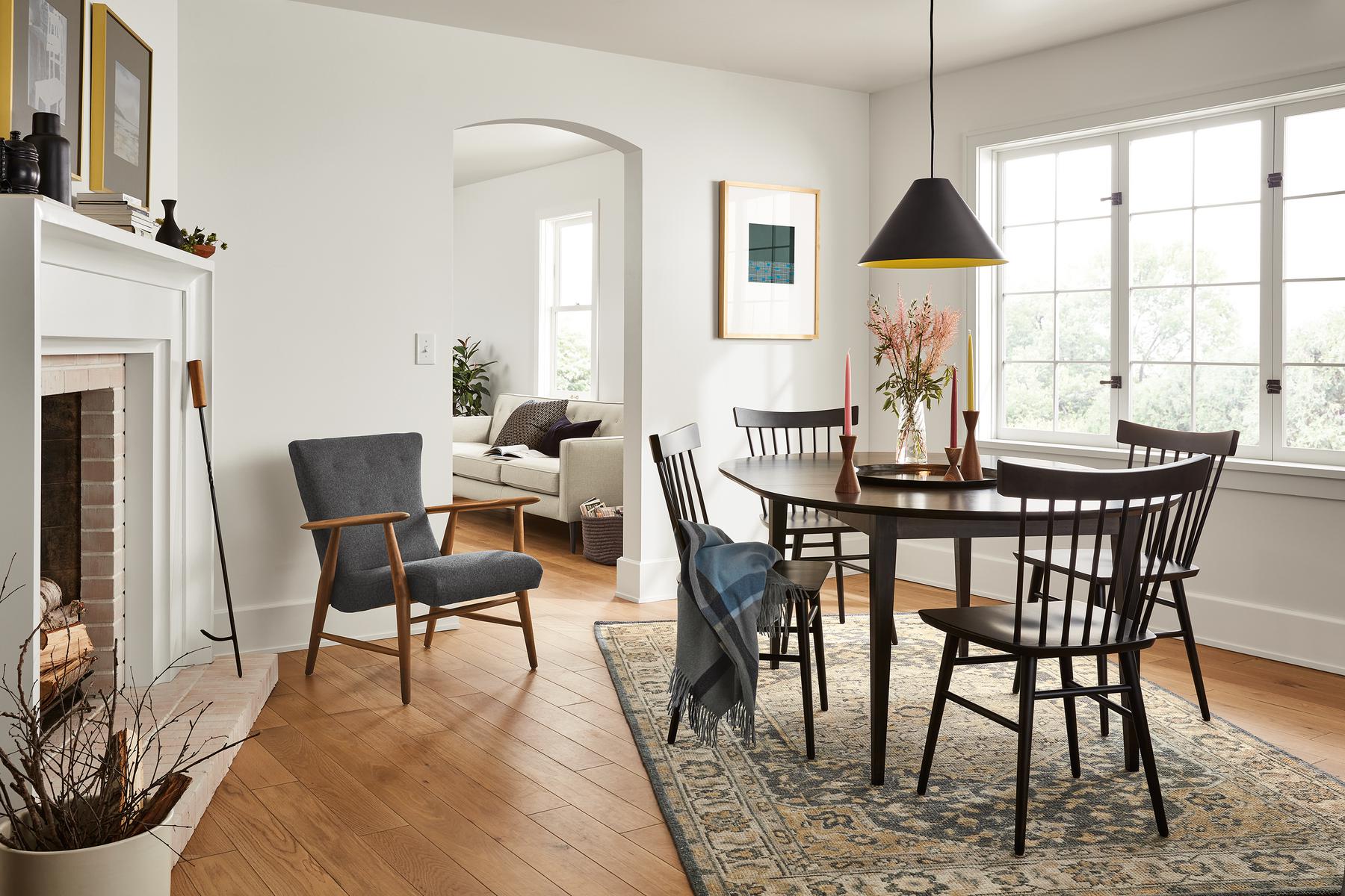 Modern Shaker Dining Table: Timeless Elegance for Every Dining Room