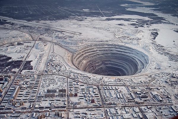 Discovering the Mir Diamond Mine: Russias Hidden Gem