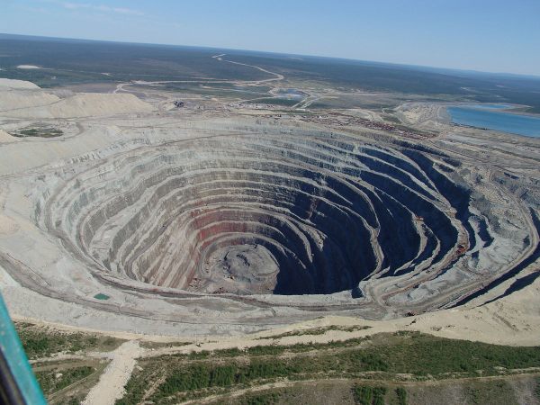 Discovering the Mir Diamond Mine: Russias Hidden Gem