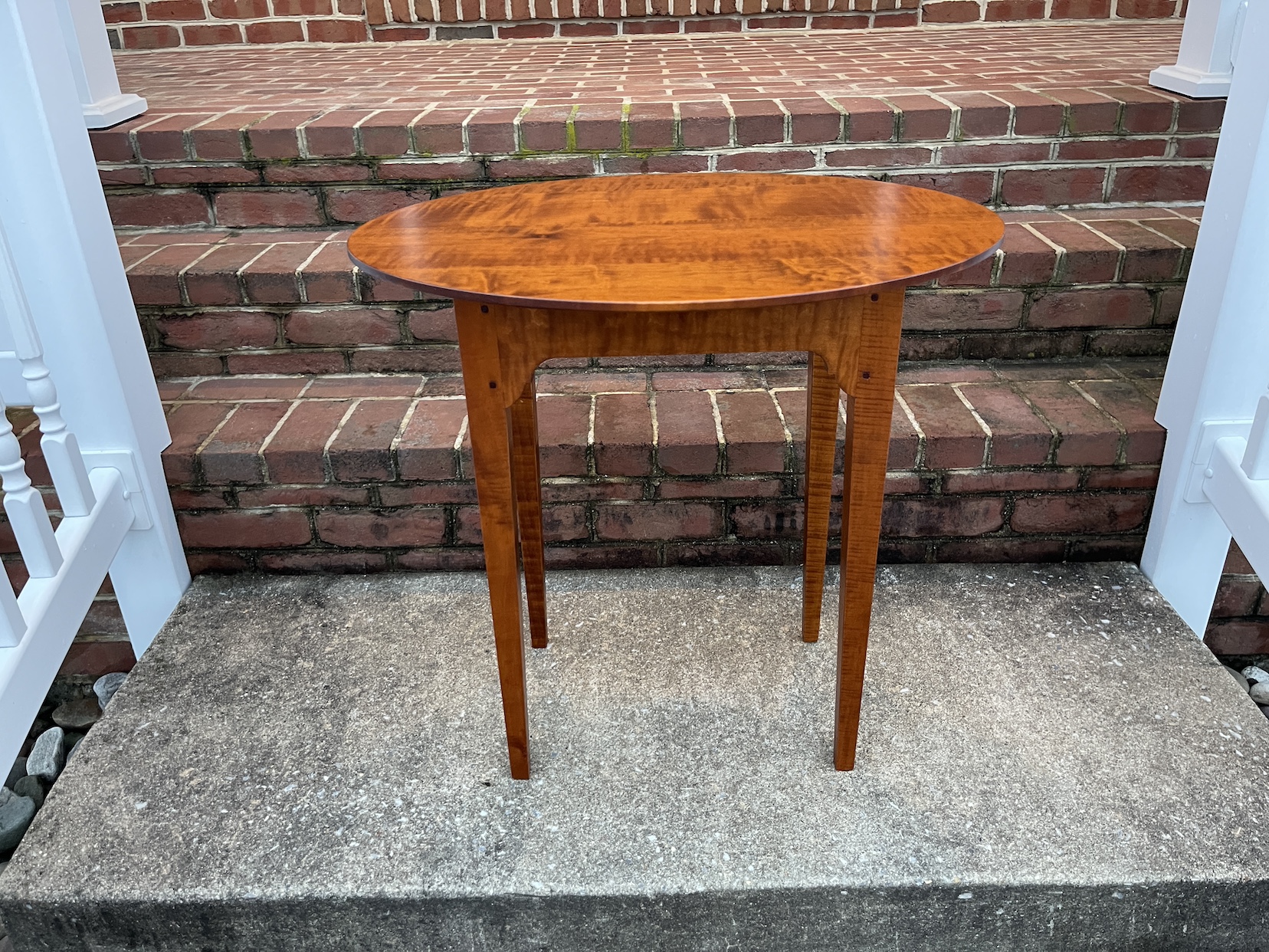 Shaker Occasional Table: Timeless Elegance for Any Space