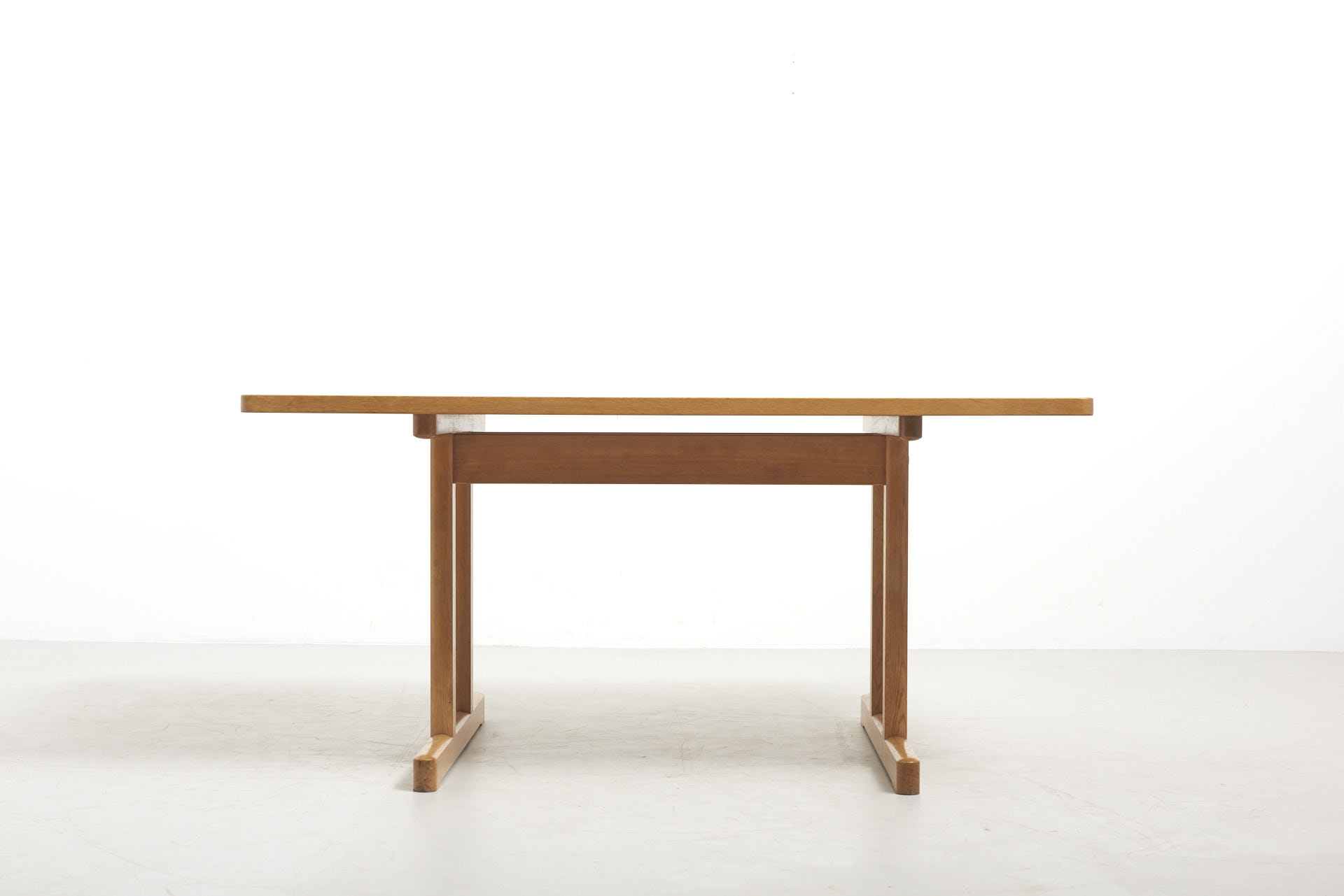 Borge Mogensen Shaker Table: A Perfect Blend of Style and Function