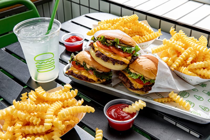 Does Shake Shack Bring the Food to Your Table? Find Out Now!