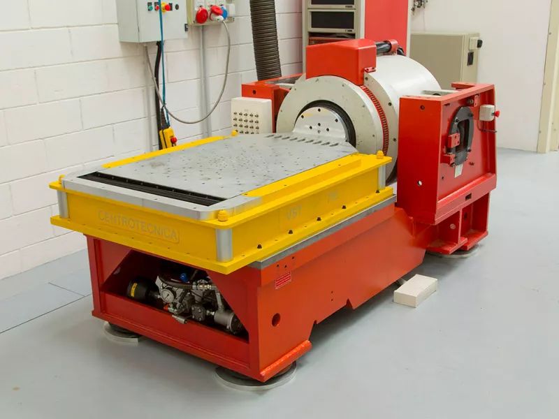 Industrial Shaker Tables： Reliable Solutions for Vibration Testing