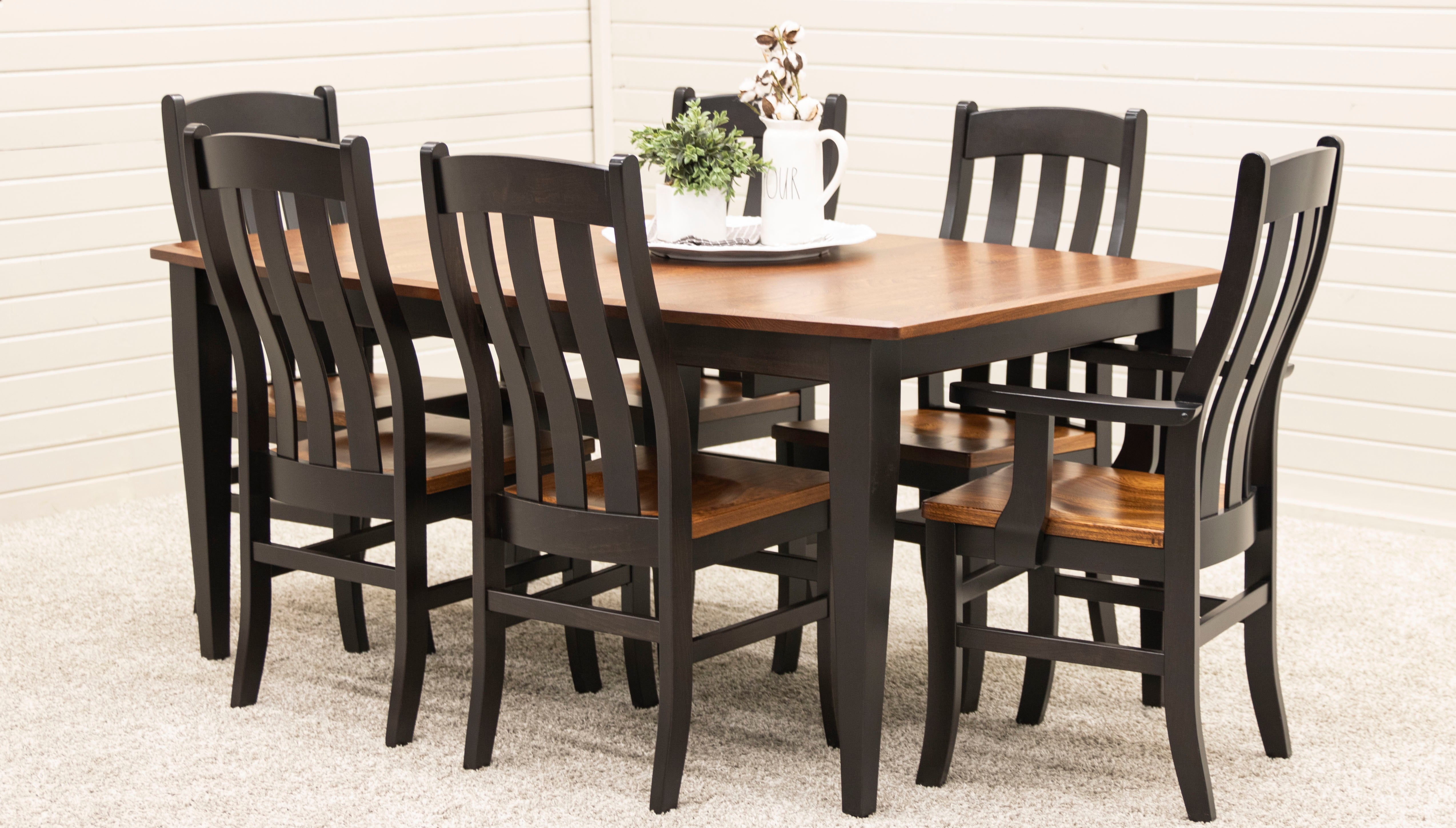 Shaker Style Dining Sets: Solid Wood Tables and Chairs for Classic Charm