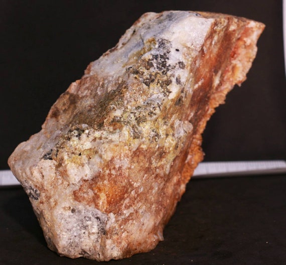 Discover Gold Ore Photos： Quartz, Sulfide, and Copper Gold Ores